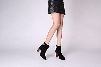 电竞女队要求《CS2》加入女性默认角色 被社区群嘲：你在假定别人性别